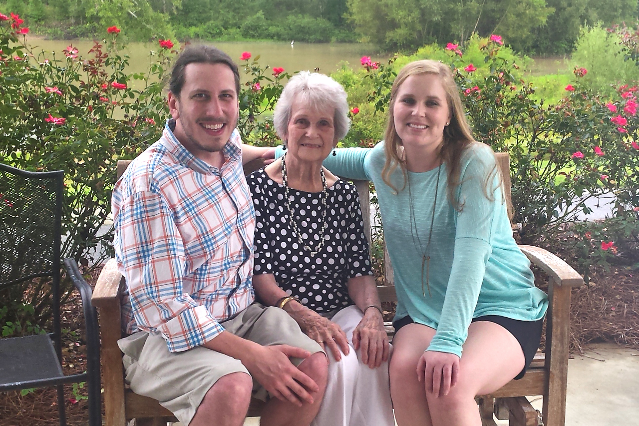 IMAGE: http://chuck-d.net/images/potn/Muddy95/Me,%20Muddy%20&%20Can%20Cropped%20Landscape.jpg