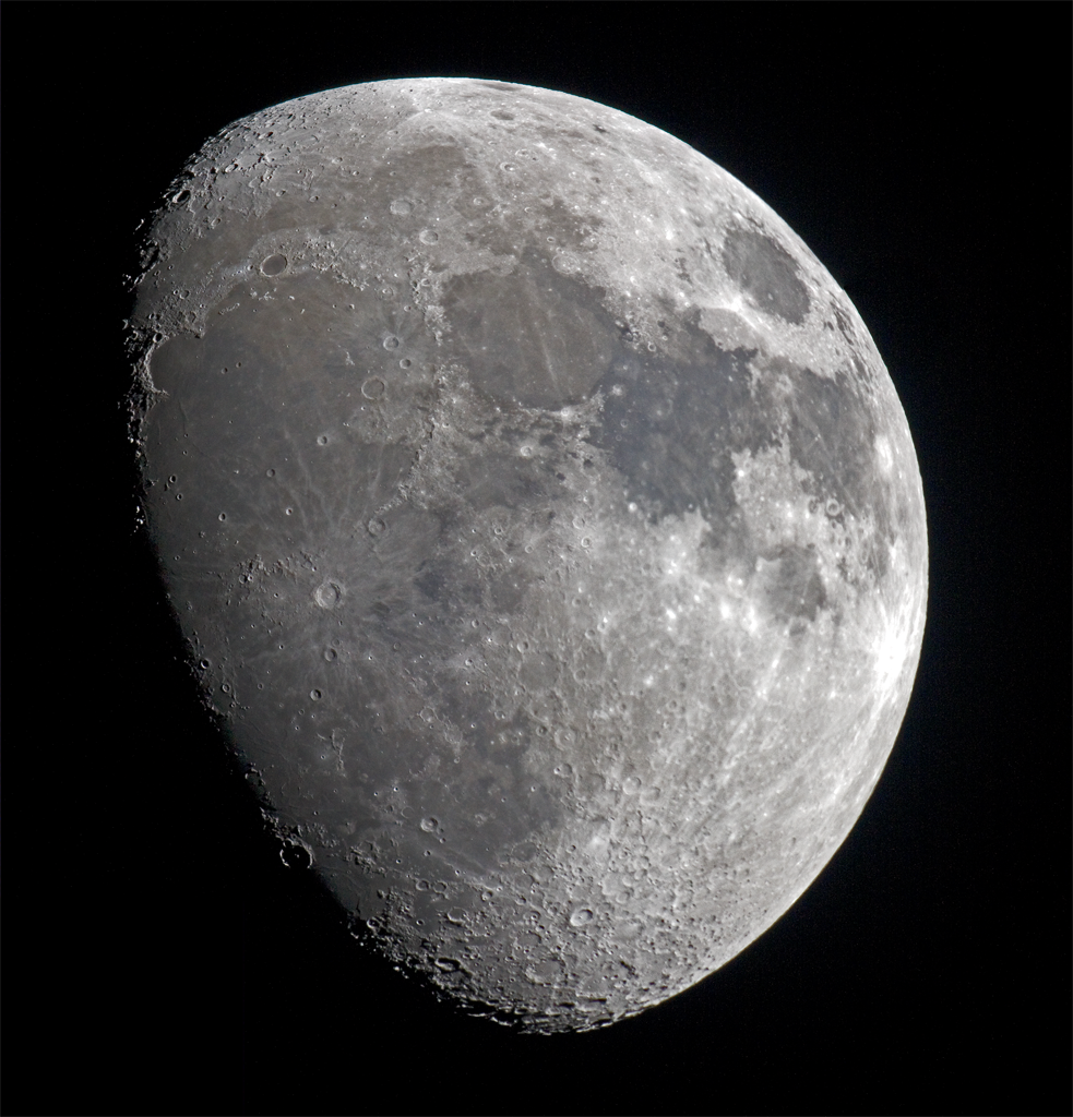 IMAGE: http://chuck-d.net/potn/Moons/May%20Day%20Moon%20Shot.1024.png