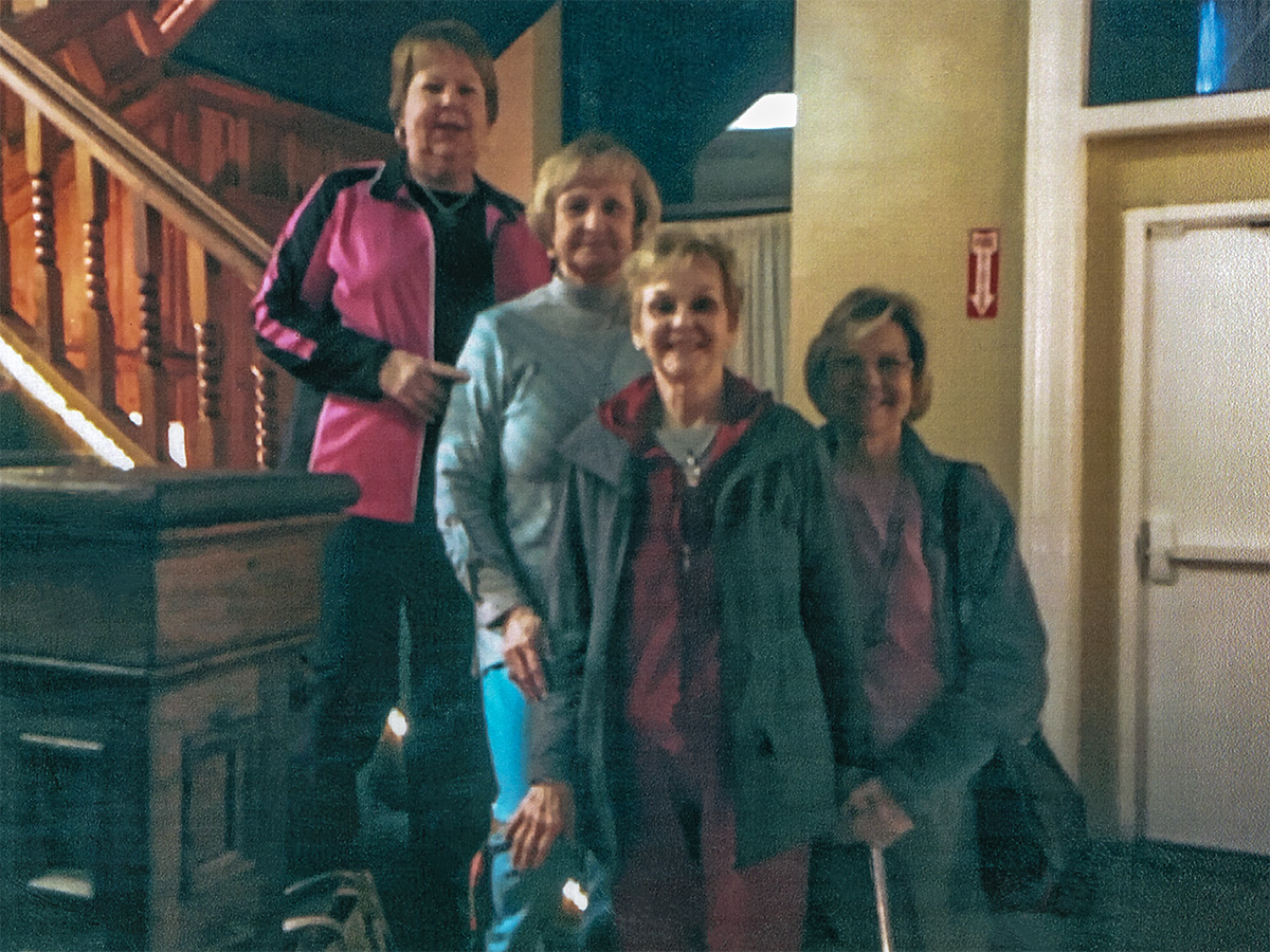 IMAGE: https://chuck-d.net/images/potn/Restoration/GranScan2.spothealed.jpg